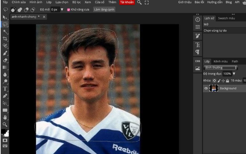 Kéo chọn vùng cần tách nền